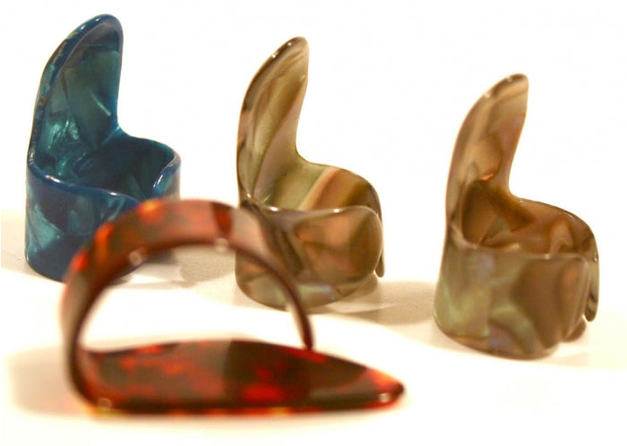 Tgi Plectra Thumb And Finger Pick Set Plastic