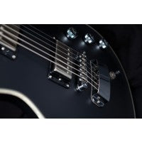 Load image into Gallery viewer, Hagstrom Ultra Max - Satin Black
